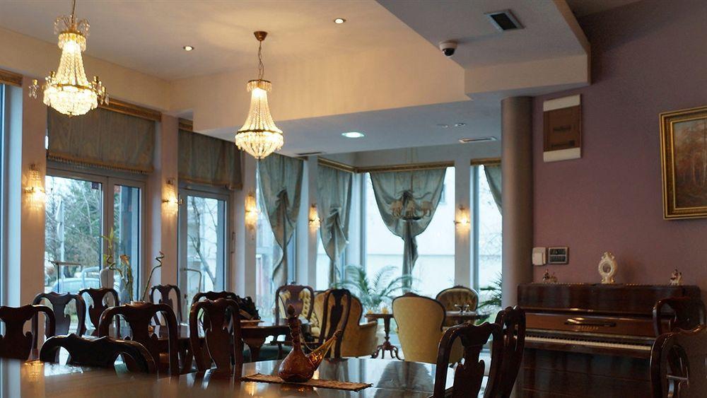 Hotel Octagon Sarajevo Exterior photo