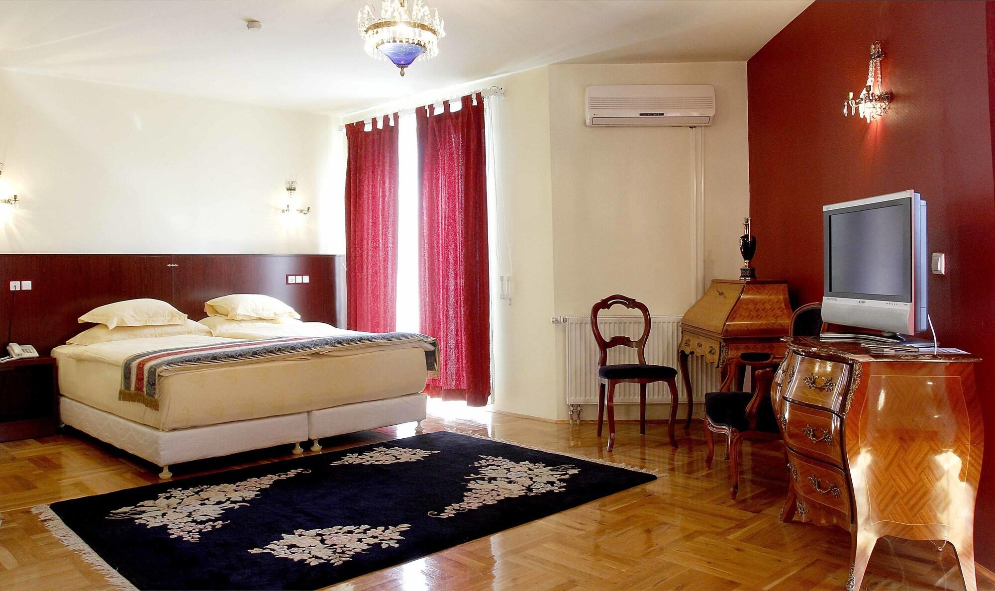 Hotel Octagon Sarajevo Exterior photo