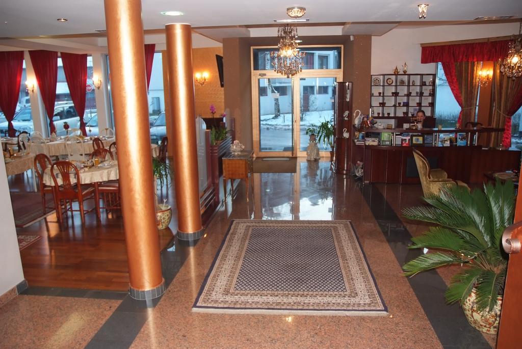 Hotel Octagon Sarajevo Exterior photo